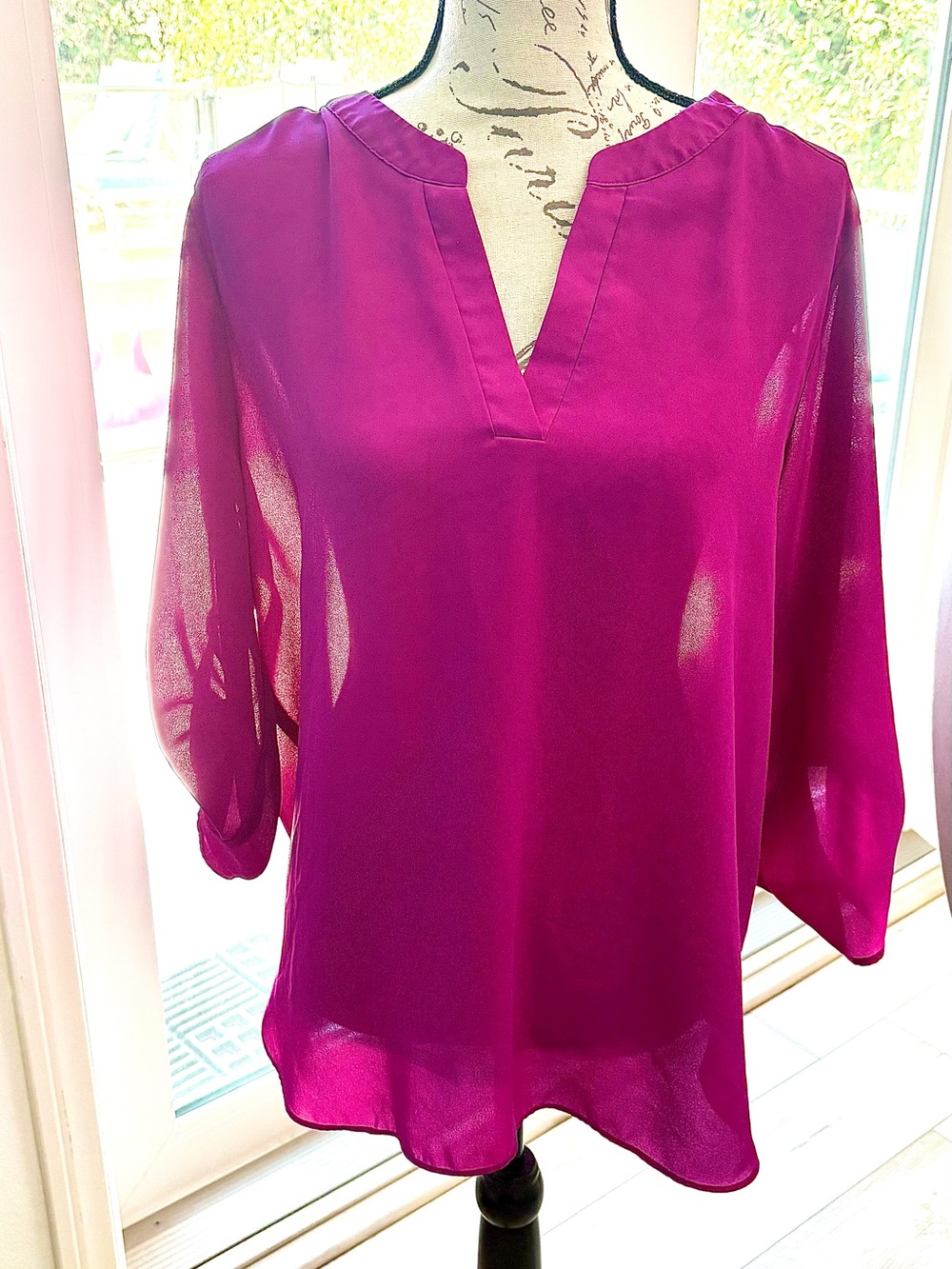 Women’s Chaus Magenta V-Neck Tunic Fushia Size XL